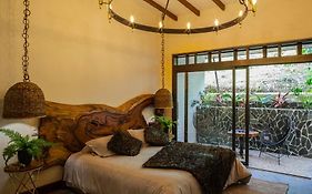 El Rio Hotel